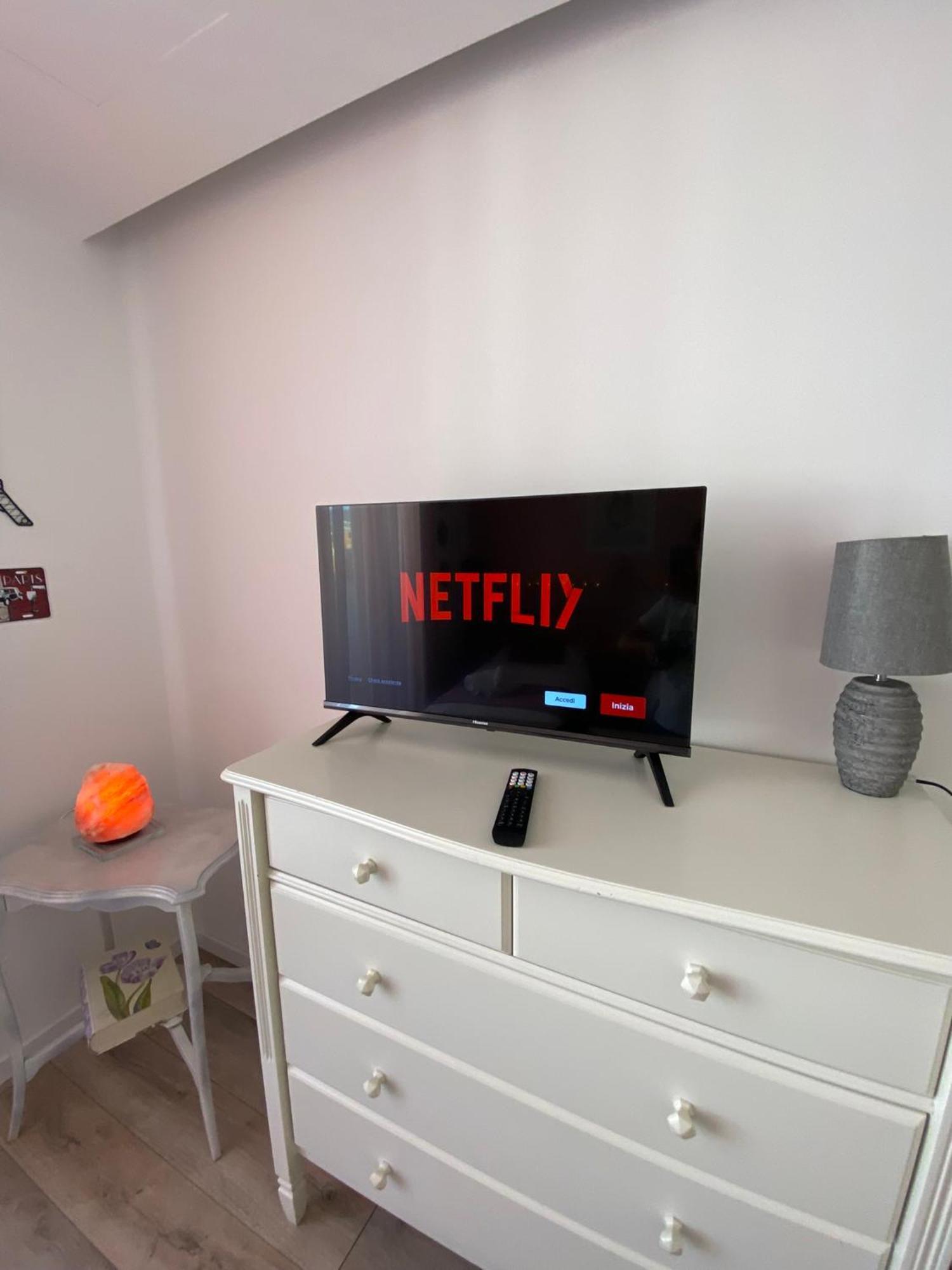 Dimora D'Aumale Apartment ปาแลร์โม ภายนอก รูปภาพ