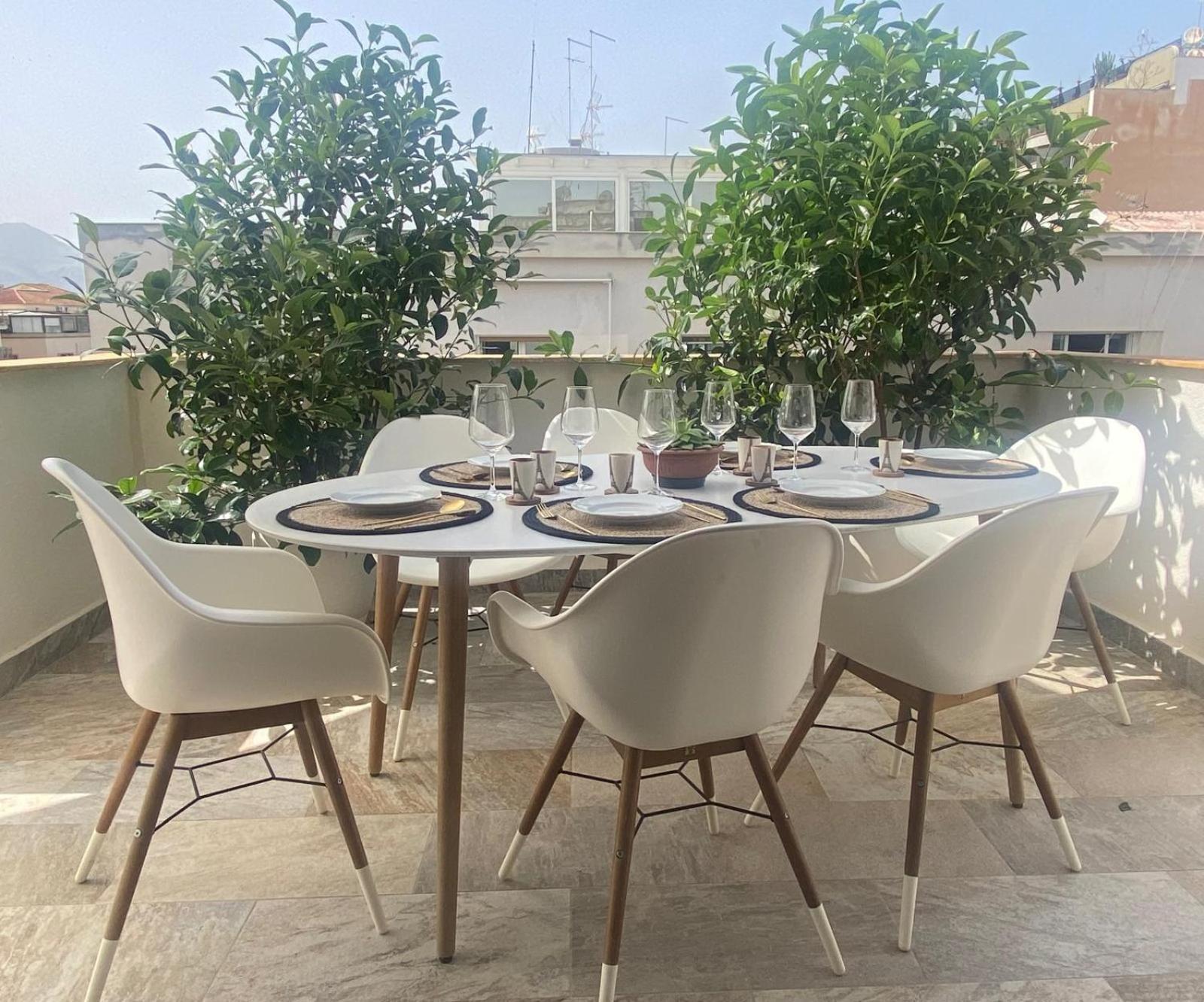 Dimora D'Aumale Apartment ปาแลร์โม ภายนอก รูปภาพ